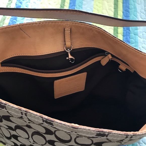 💯 % Authentic COACH HOBO BAG - Picture 4 of 6